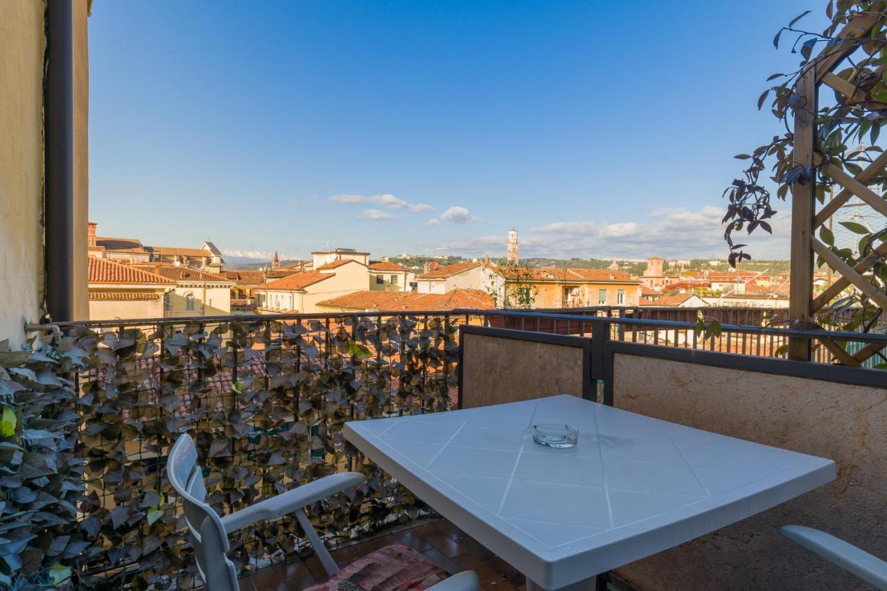 Central Apartment Behind The Arena Verona Exteriör bild