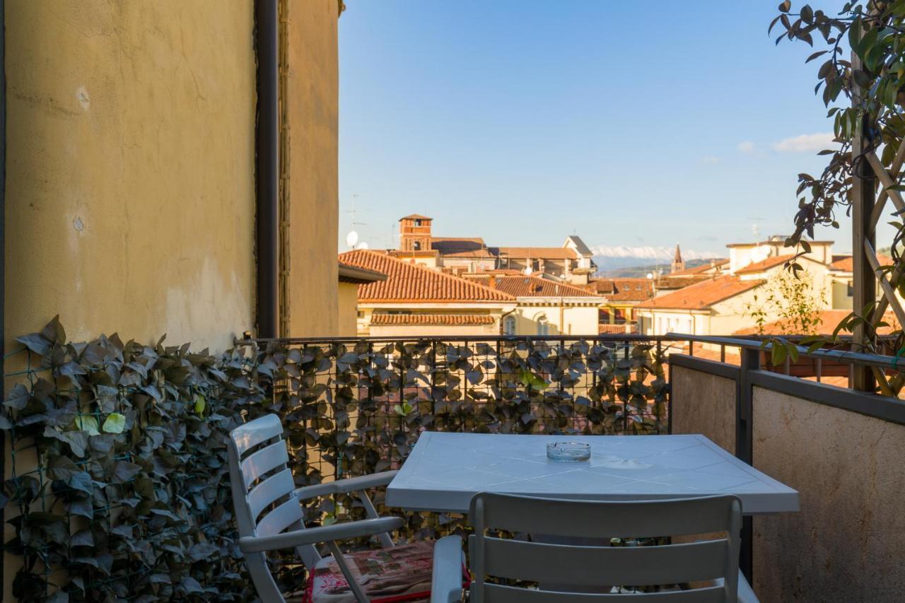 Central Apartment Behind The Arena Verona Exteriör bild